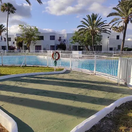 بيت ضيافة Playa Centro 2 3*